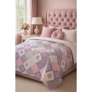 Beautiful Patchwork Quilt  comforter Floral Bedding    97 x 100 inches   # 3008